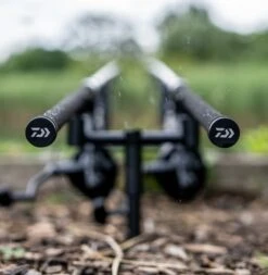 Daiwa Vertice Carp Rods -Fishing Equipment Discount Store 035okskx637835455207995648