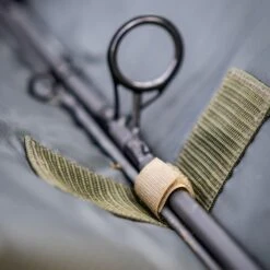 Daiwa Black Widow 3 Rod Holdalls -Fishing Equipment Discount Store bvl2mbcc638140553738089663