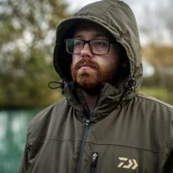 Daiwa Winter Carp Suit 20 Daiwa Winter Carp Suit -Fishing Equipment Discount Store ukwd45wa638016785135755437